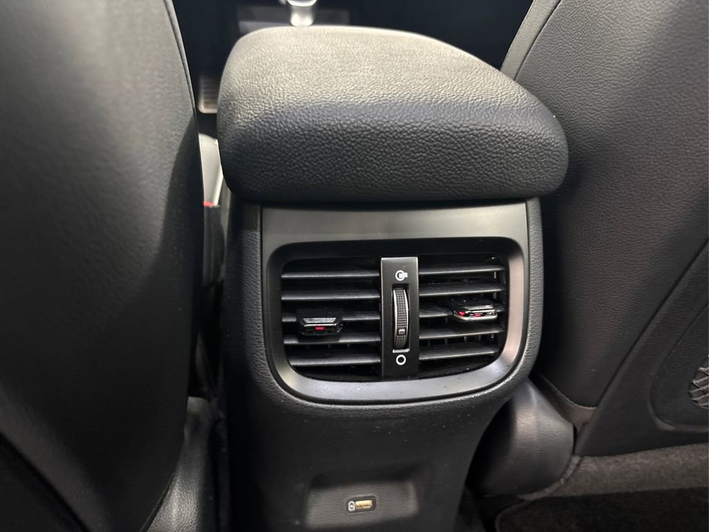 Used 2024 Kia Forte GT-Line w/ GT-Line Premium Package image 35