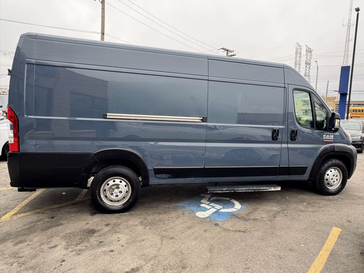 Used 2019 RAM ProMaster 3500 FWD image 4