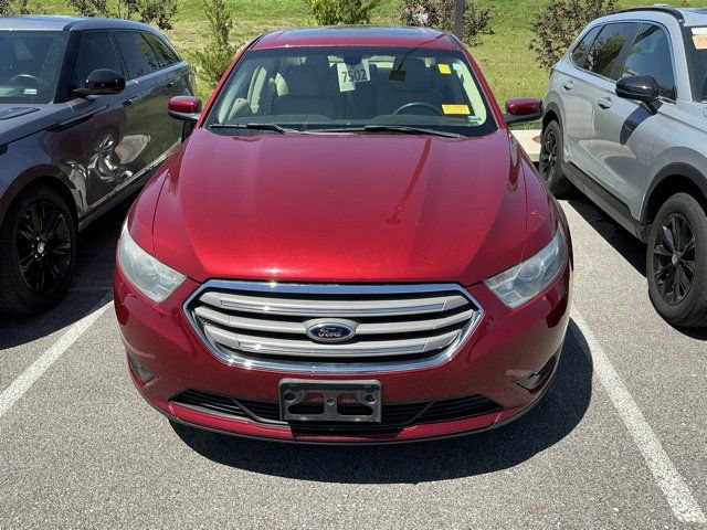 Used 2013 Ford Taurus SEL FWD image 2