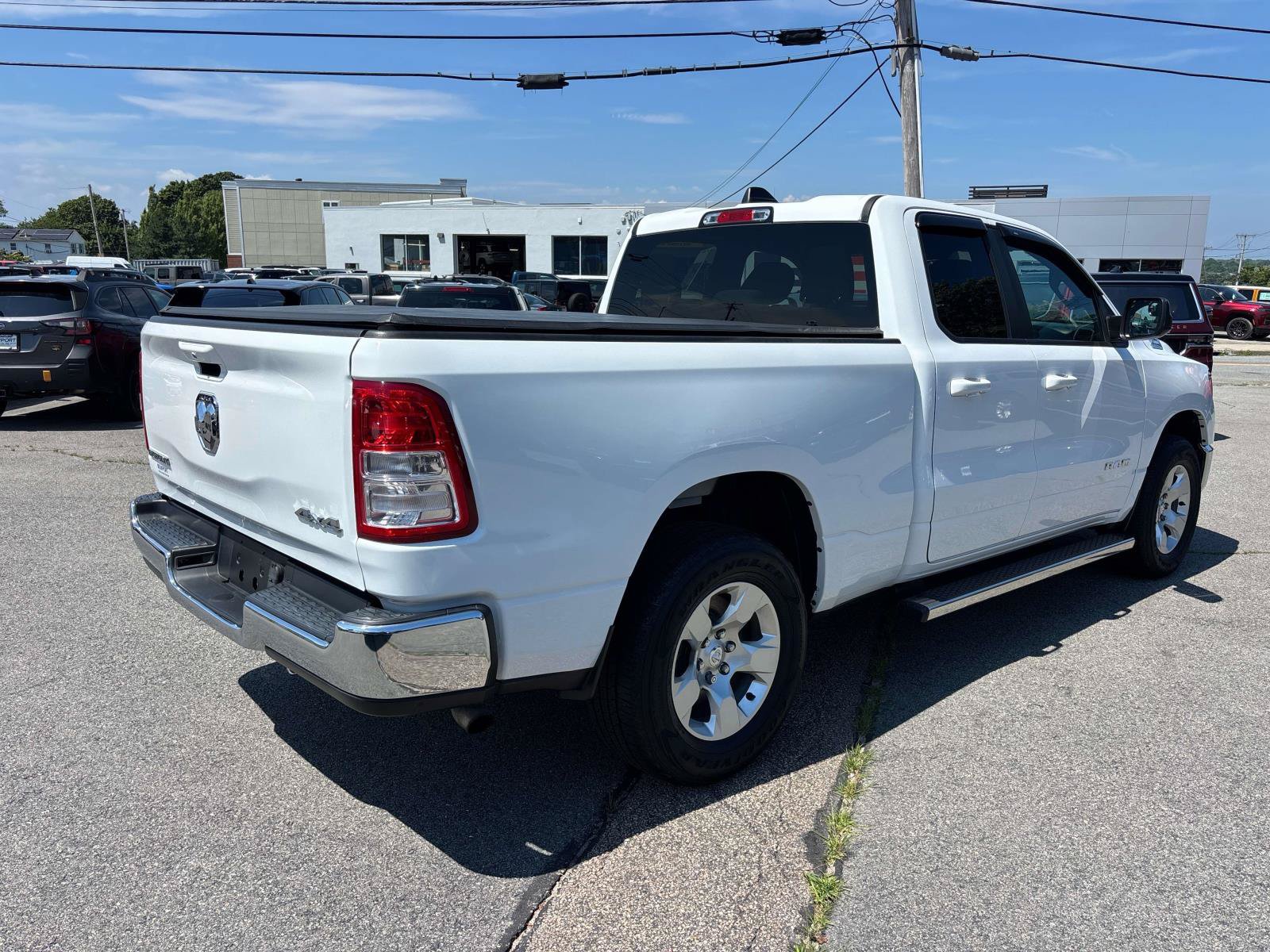 Used 2022 RAM 1500 Big Horn AWD/4WD image 3