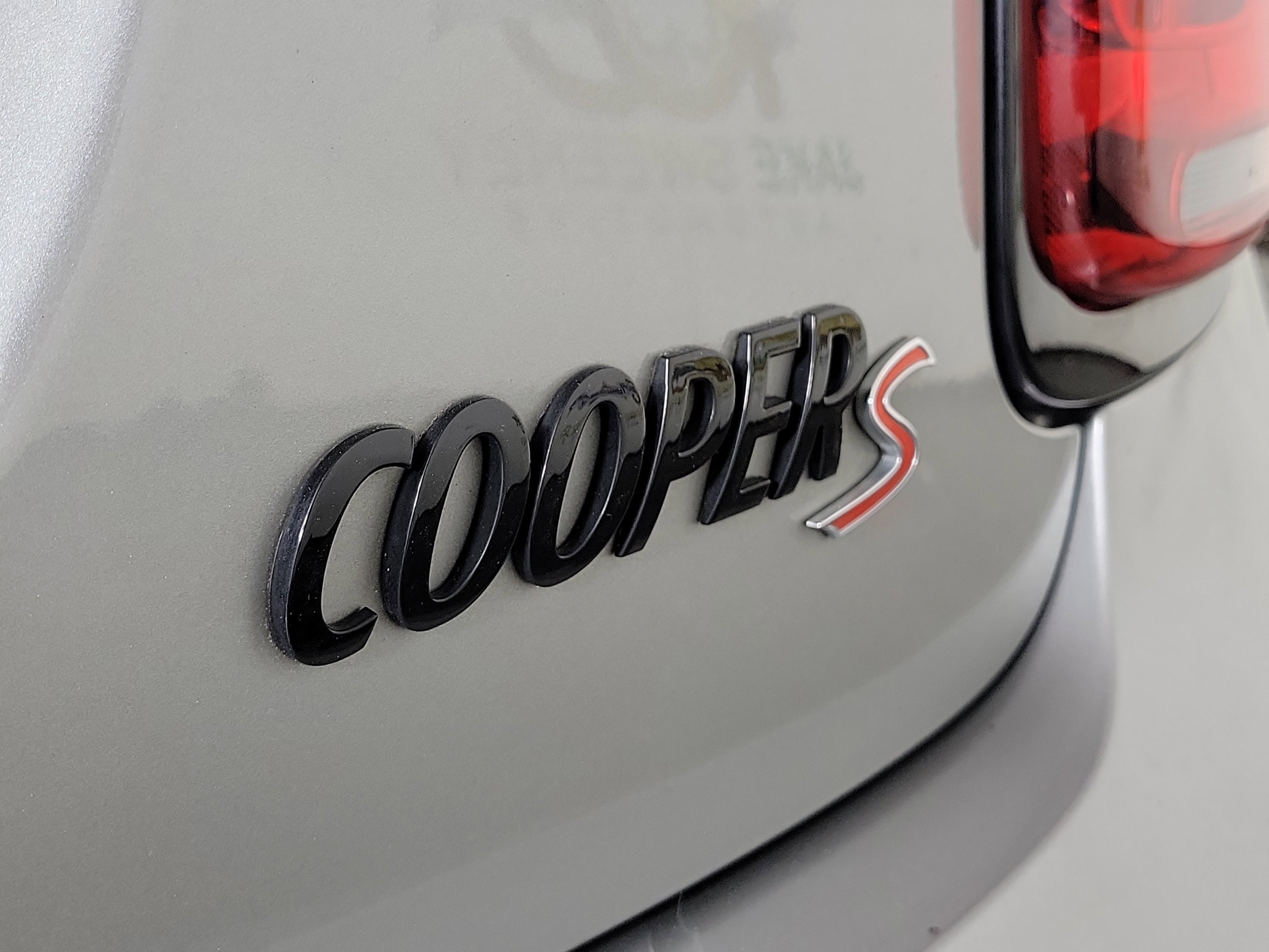 Used 2023 MINI Cooper S w/ Signature Upholstery Package image 24