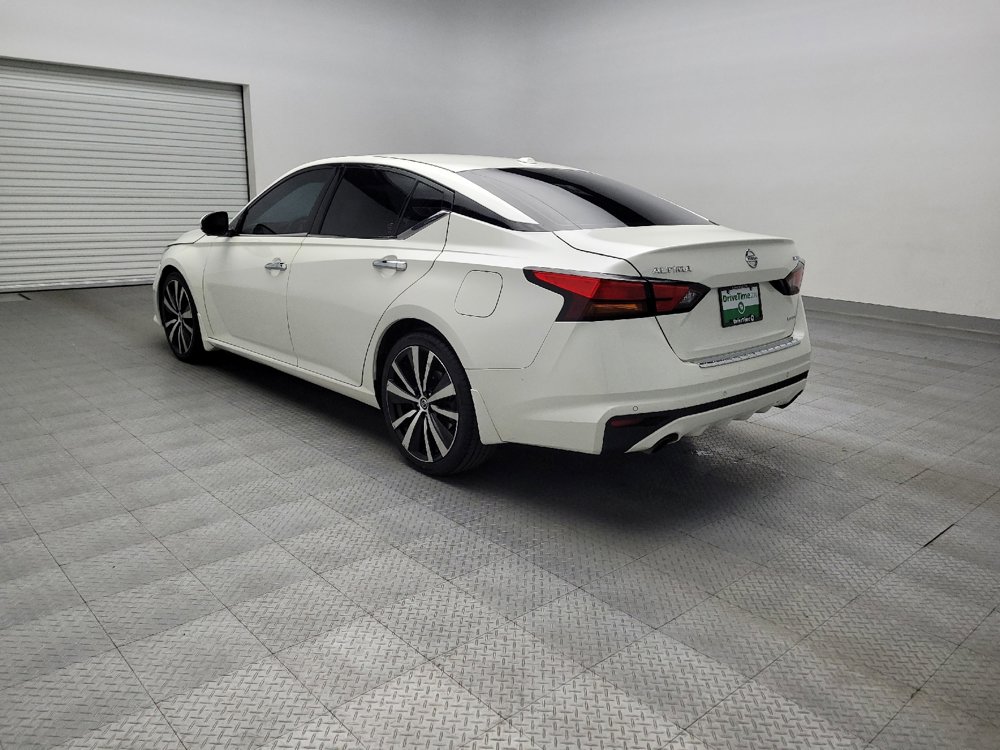 Used 2020 Nissan Altima 2.0 Platinum image 5