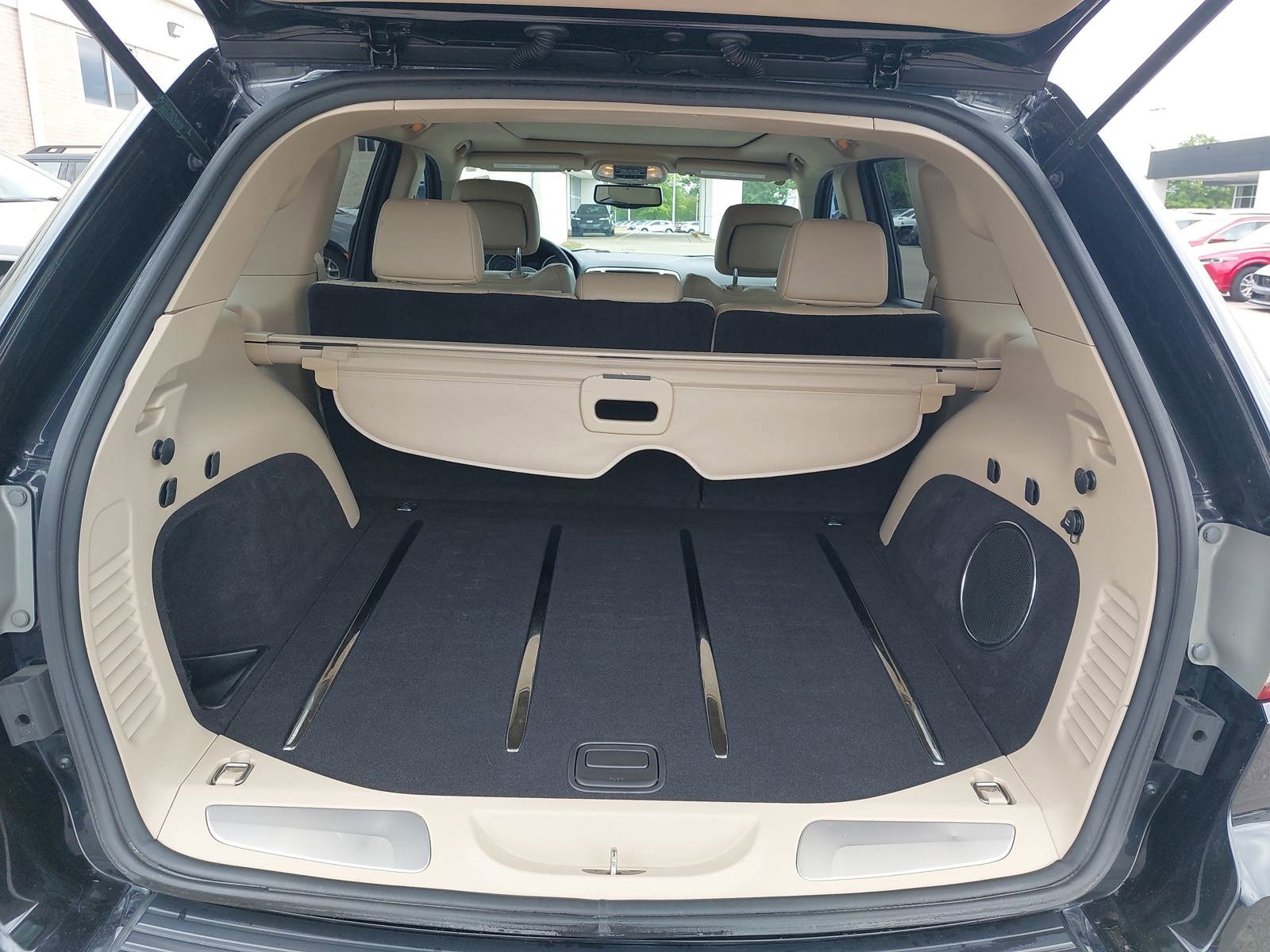 Used 2013 Jeep Grand Cherokee Limited AWD/4WD image 14