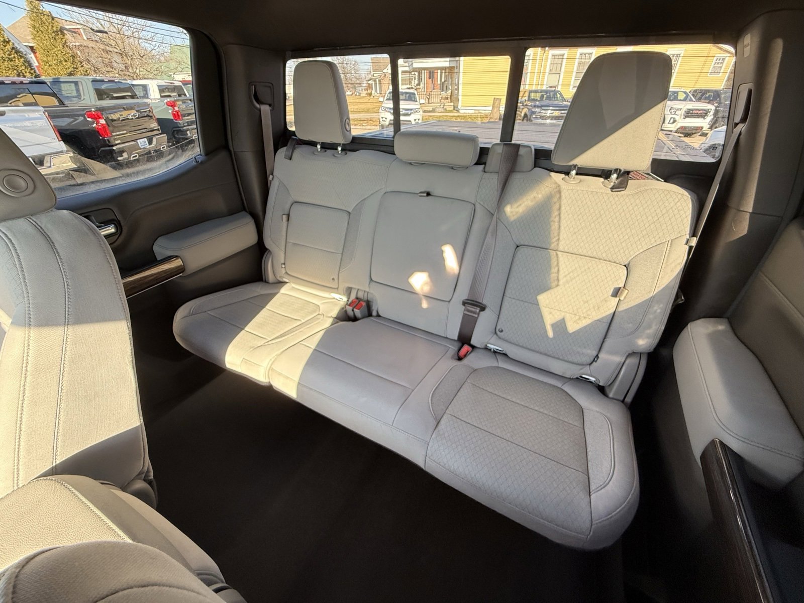 Used 2019 GMC Sierra 1500 SLE w/ SLE Value Package image 25