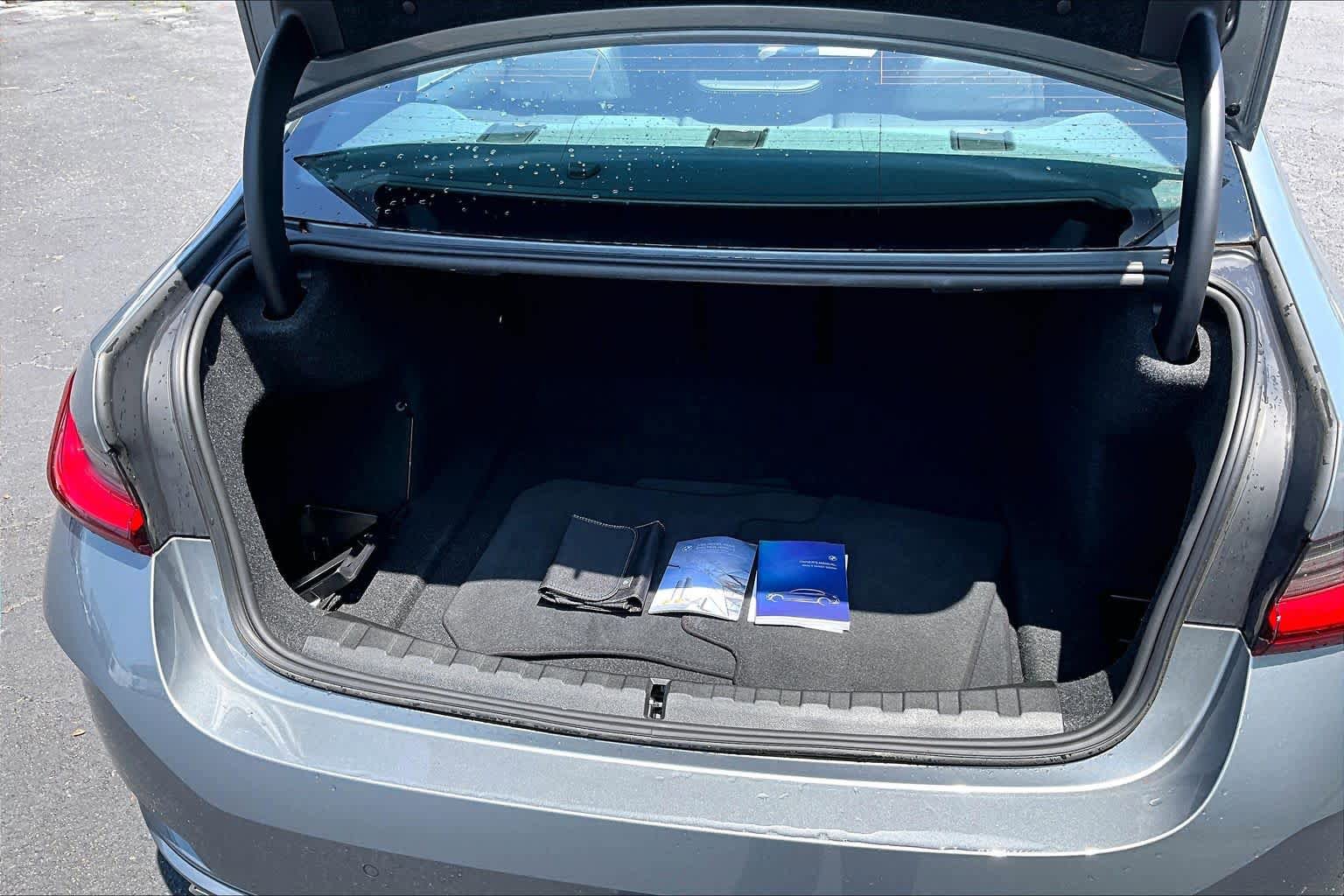 Certified 2025 BMW 330i Sedan RWD image 34