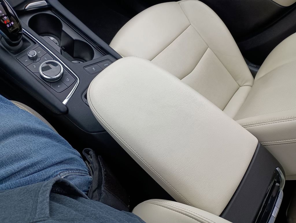 Used 2021 Cadillac XT6 Sport image 27