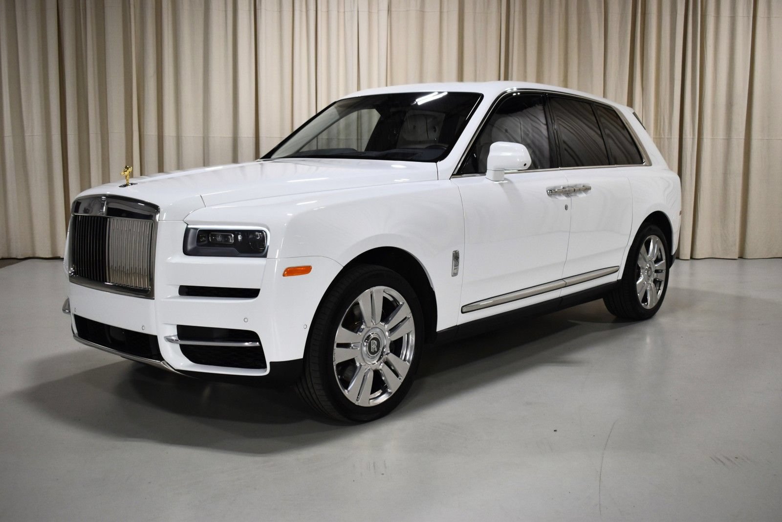 Certified 2024 Rolls-Royce Cullinan