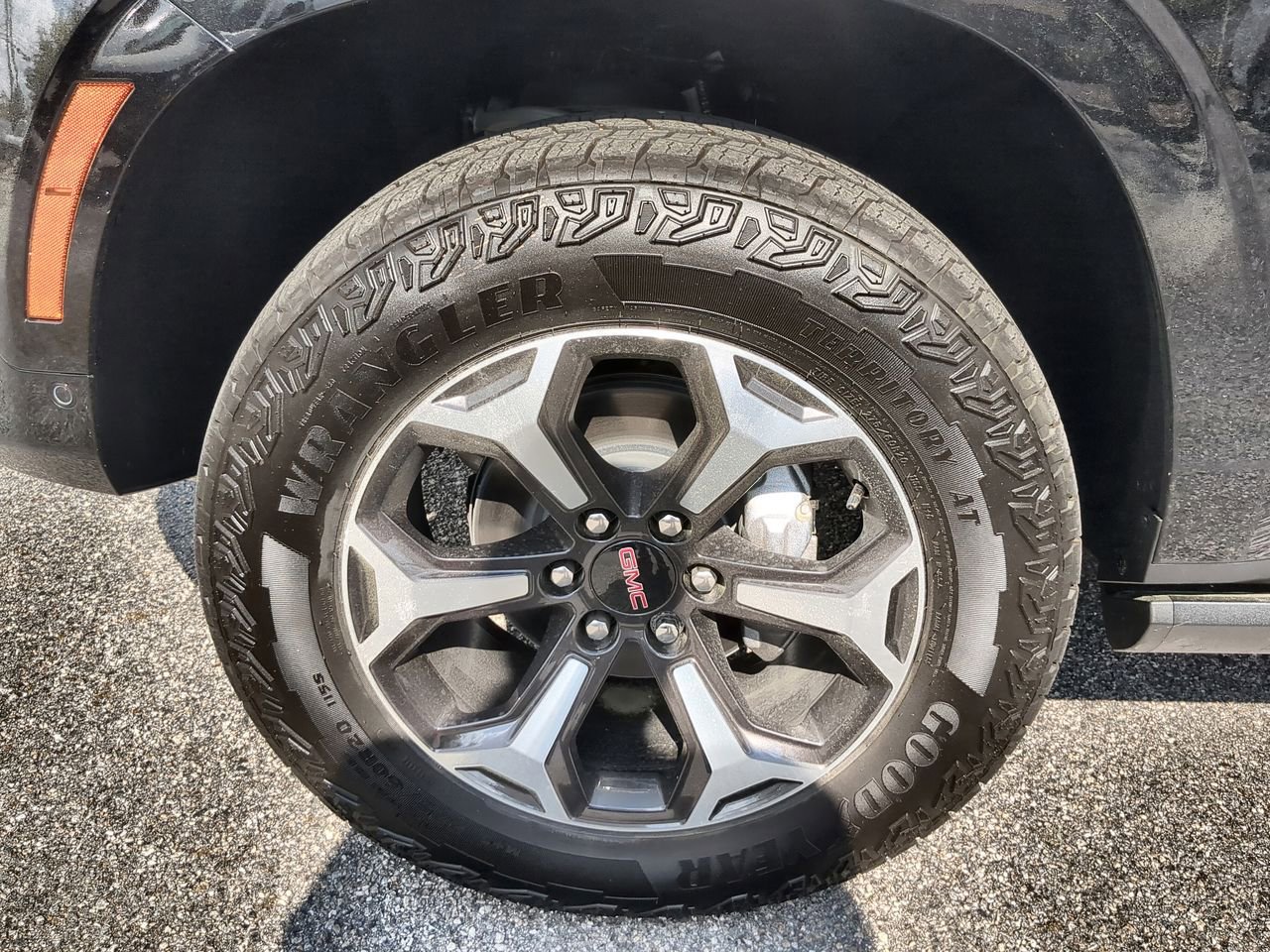 New 2026 GMC Yukon AT4 Ultimate image 34