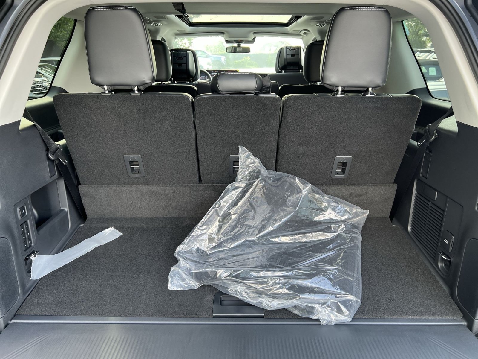 New 2027 Ford Expedition Platinum w/ Driver's Package AWD/4WD image 27