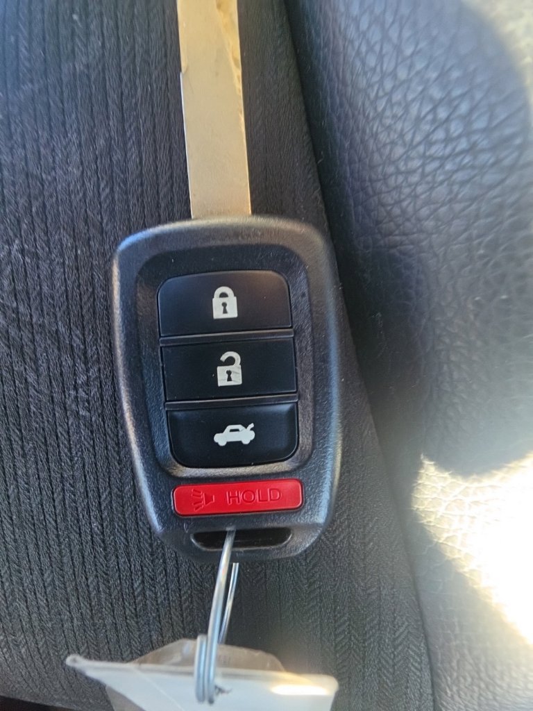 Used 2017 Honda Accord Sport image 39