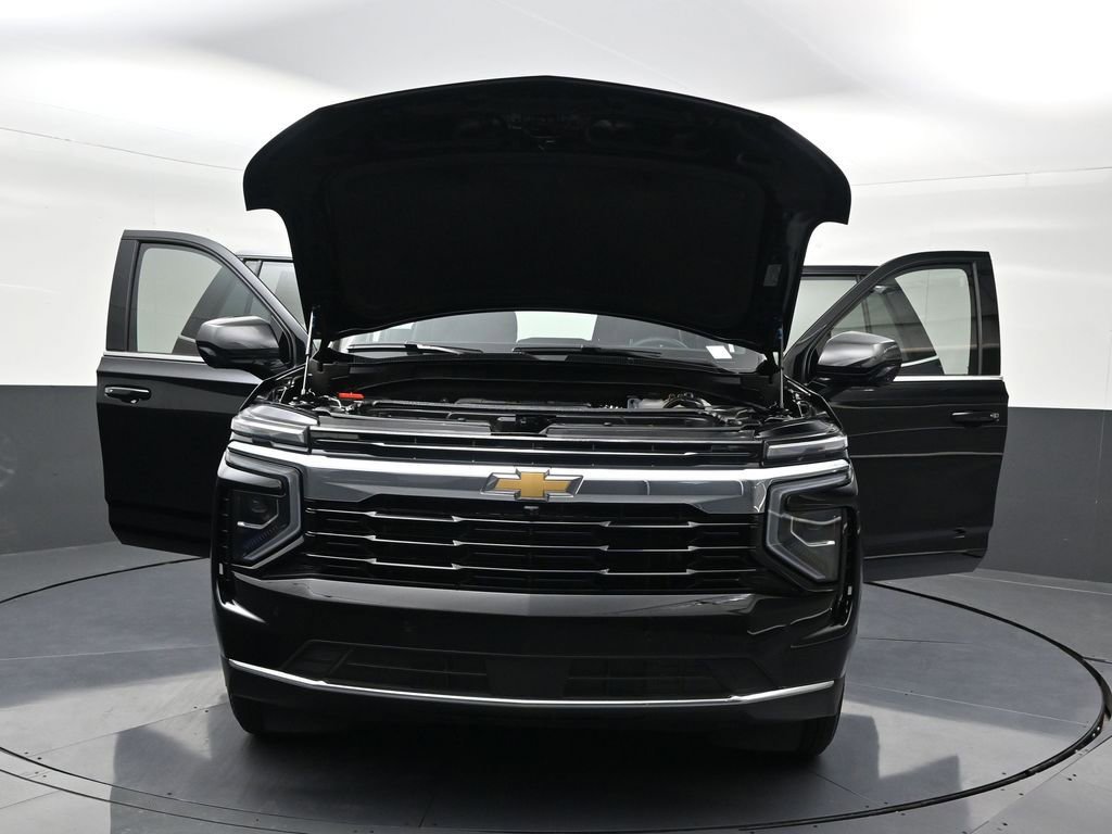 Used 2025 Chevrolet Tahoe LS image 37