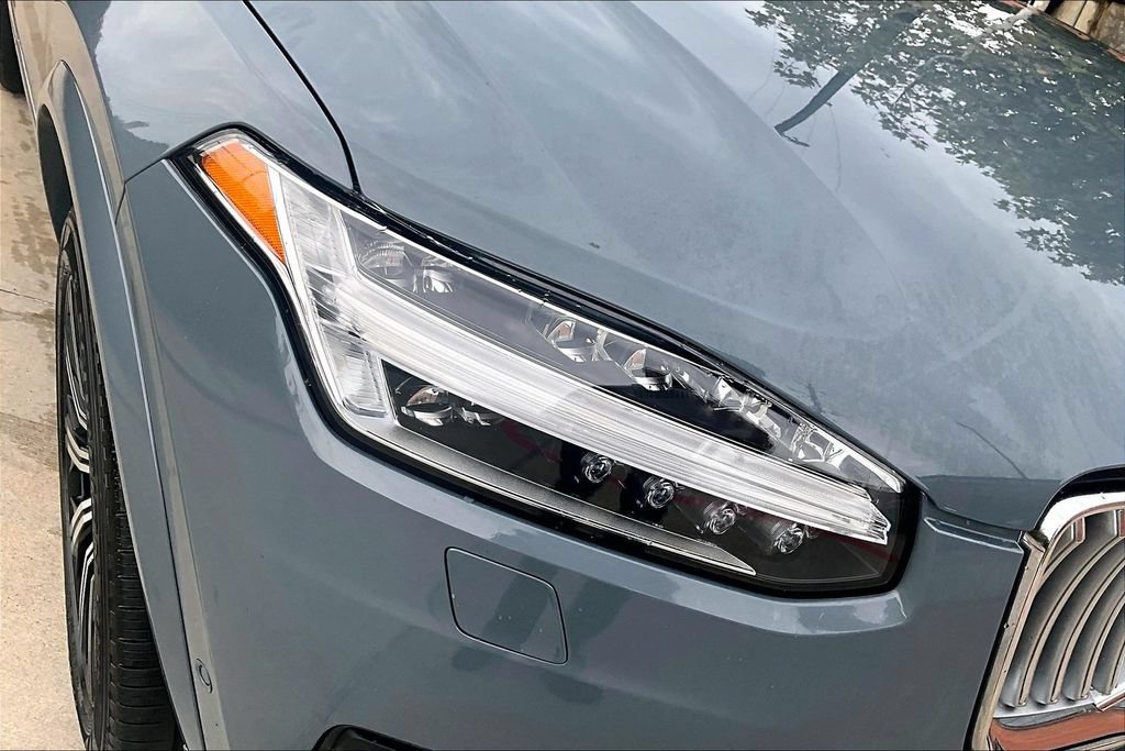 Certified 2023 Volvo XC90 B6 Plus w/ Protection Package Premier AWD/4WD image 40