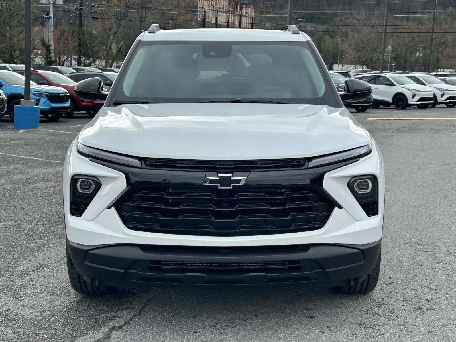 New 2026 Chevrolet TrailBlazer LT w/ Midnight Edition FWD image 8