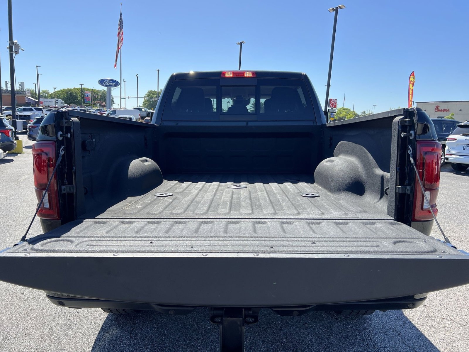 Used 2025 RAM 2500 Limited w/ Bed Utility Group AWD/4WD image 25
