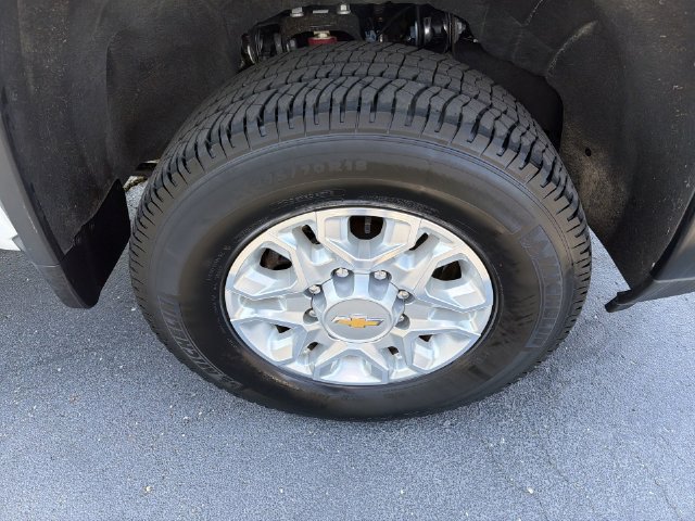 Certified 2026 Chevrolet Silverado 3500 W/T AWD/4WD image 15