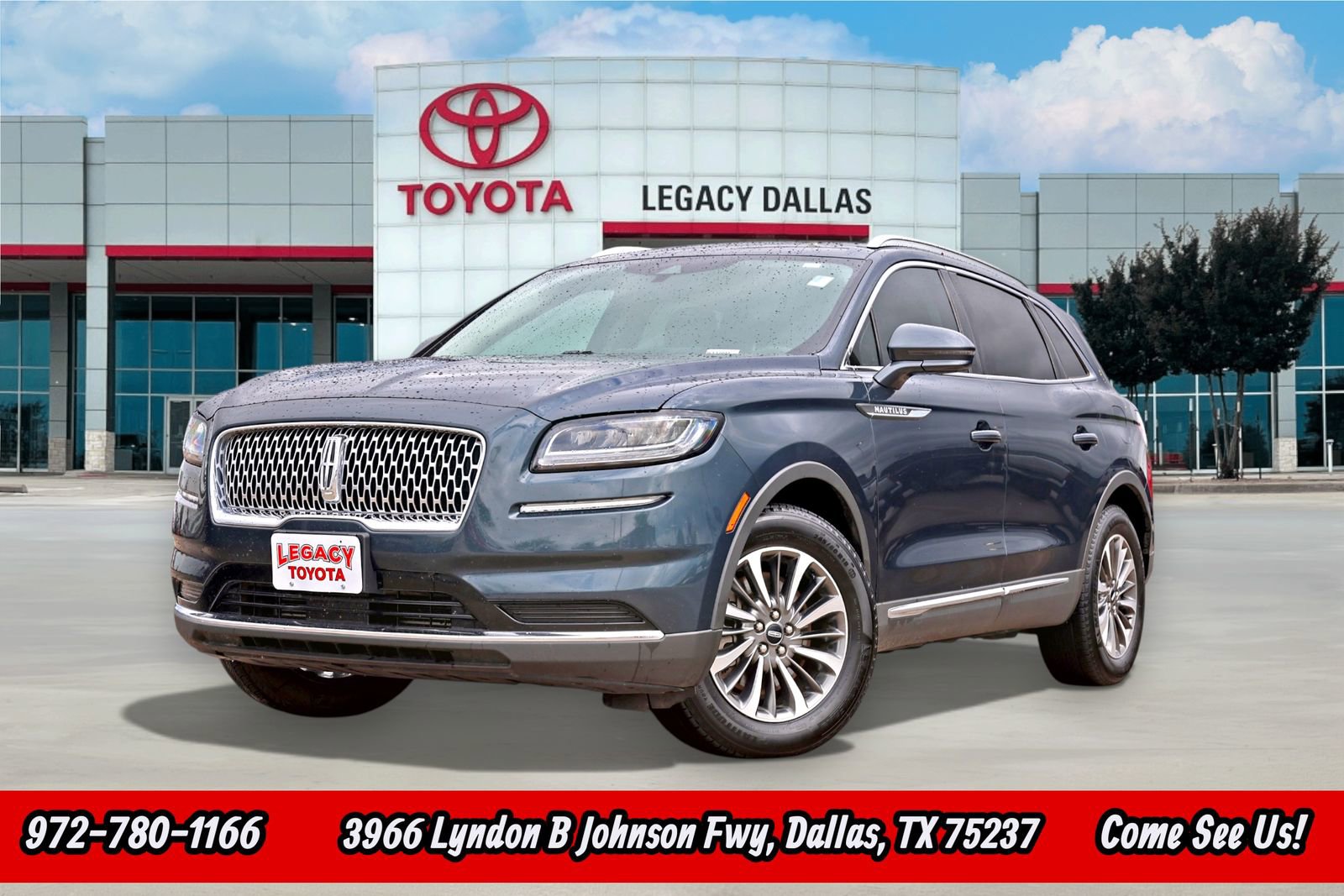 Used 2023 Lincoln Nautilus FWD w/ Premium Package image 1