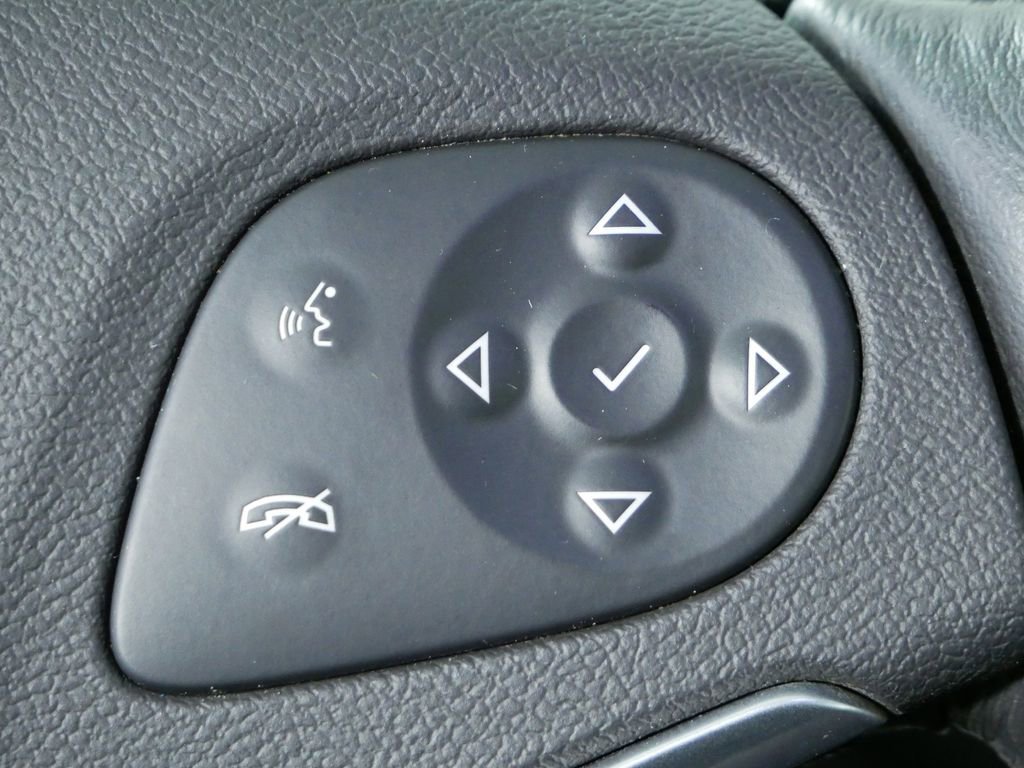 Used 2017 Chevrolet Impala Premier image 26