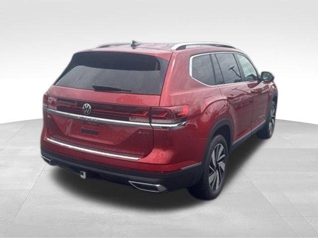 Used 2024 Volkswagen Atlas SEL AWD/4WD image 2