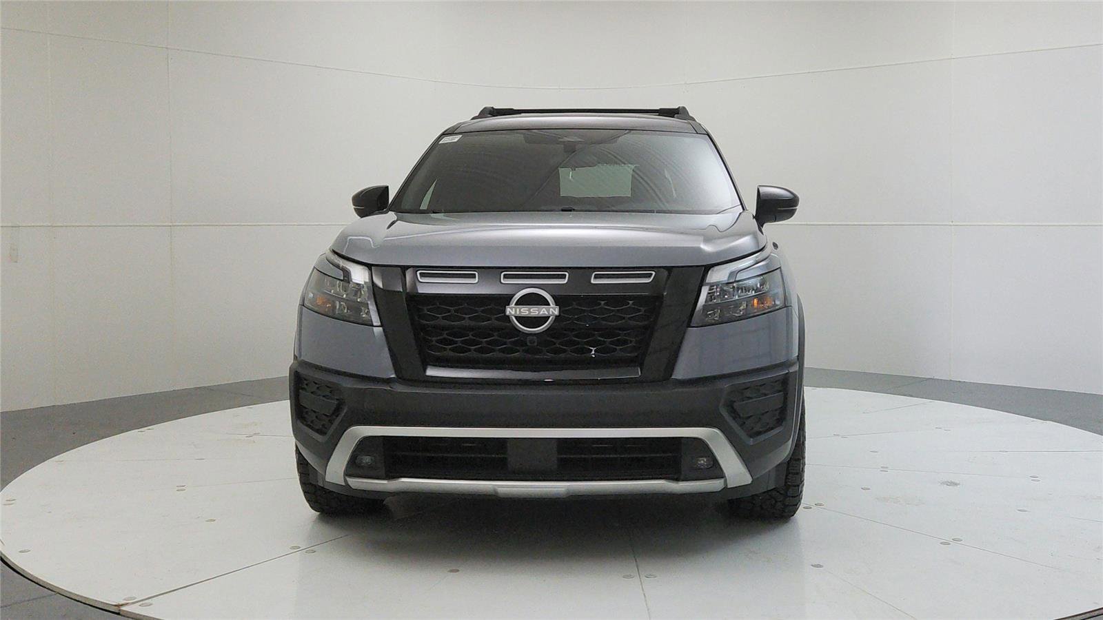 Used 2024 Nissan Pathfinder Rock Creek image 2