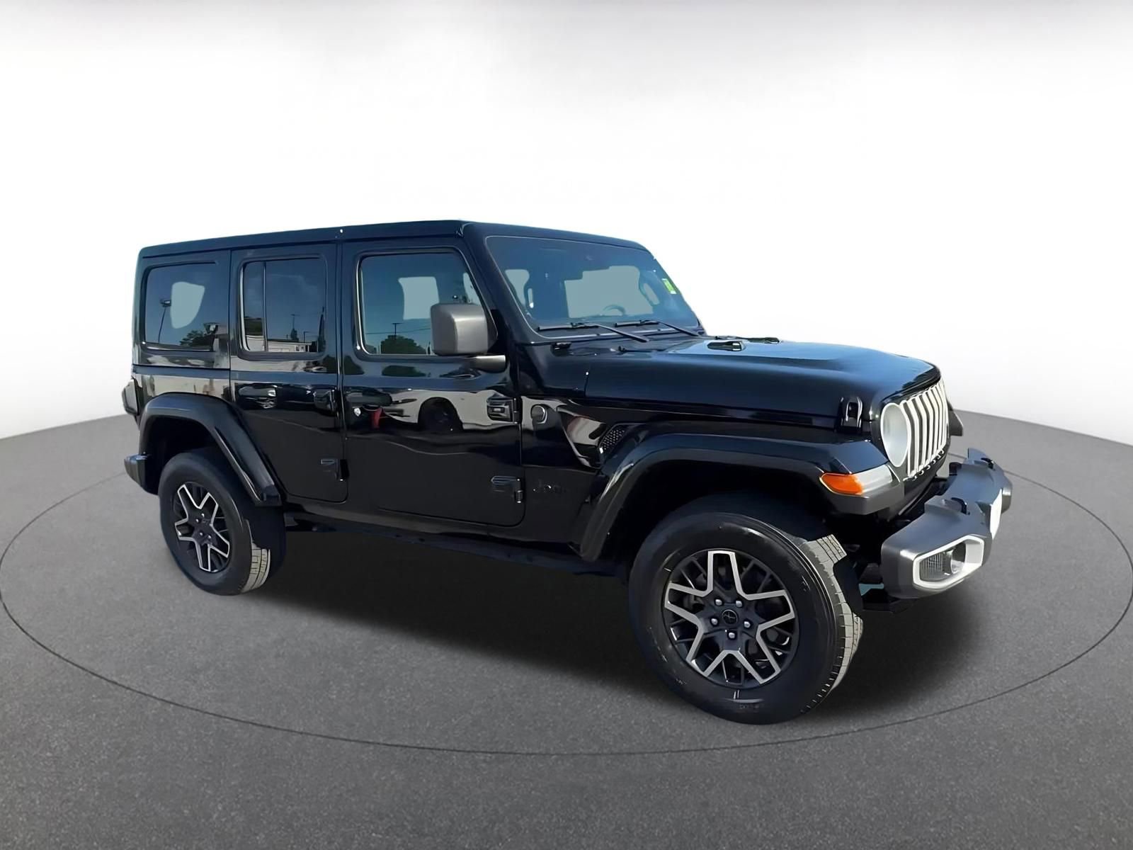 Used 2025 Jeep Wrangler Sahara AWD/4WD video 2