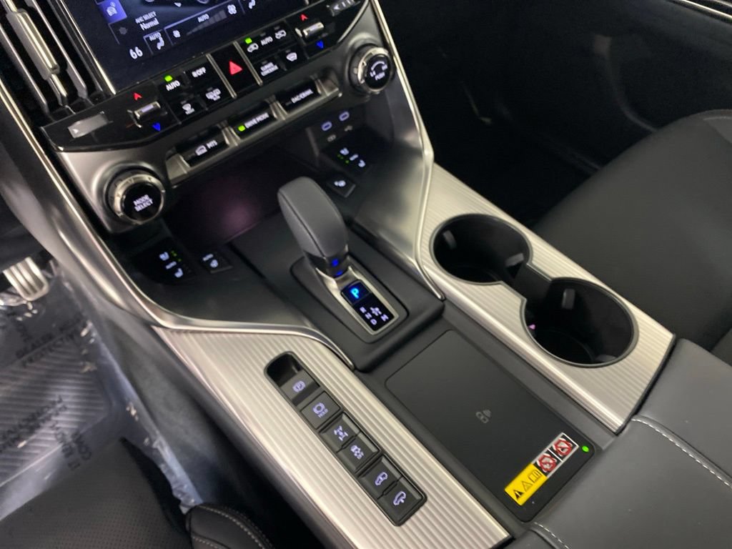Certified 2026 Lexus LX 700h F Sport AWD/4WD image 23