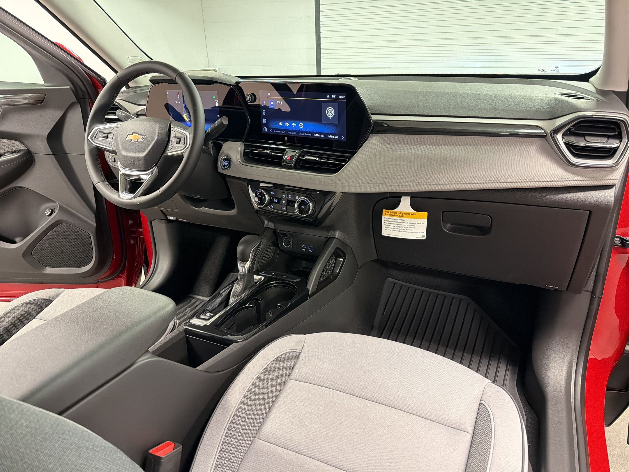 New 2026 Chevrolet TrailBlazer LT w/ Convenience Package FWD image 29