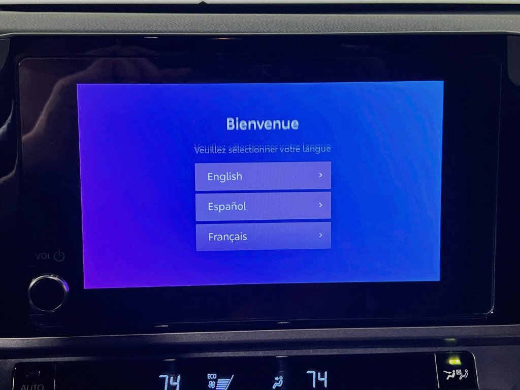 Used 2025 Toyota Camry SE FWD image 24