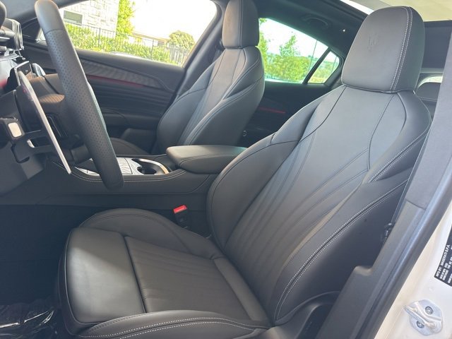 New 2025 Maserati Grecale Modena image 13