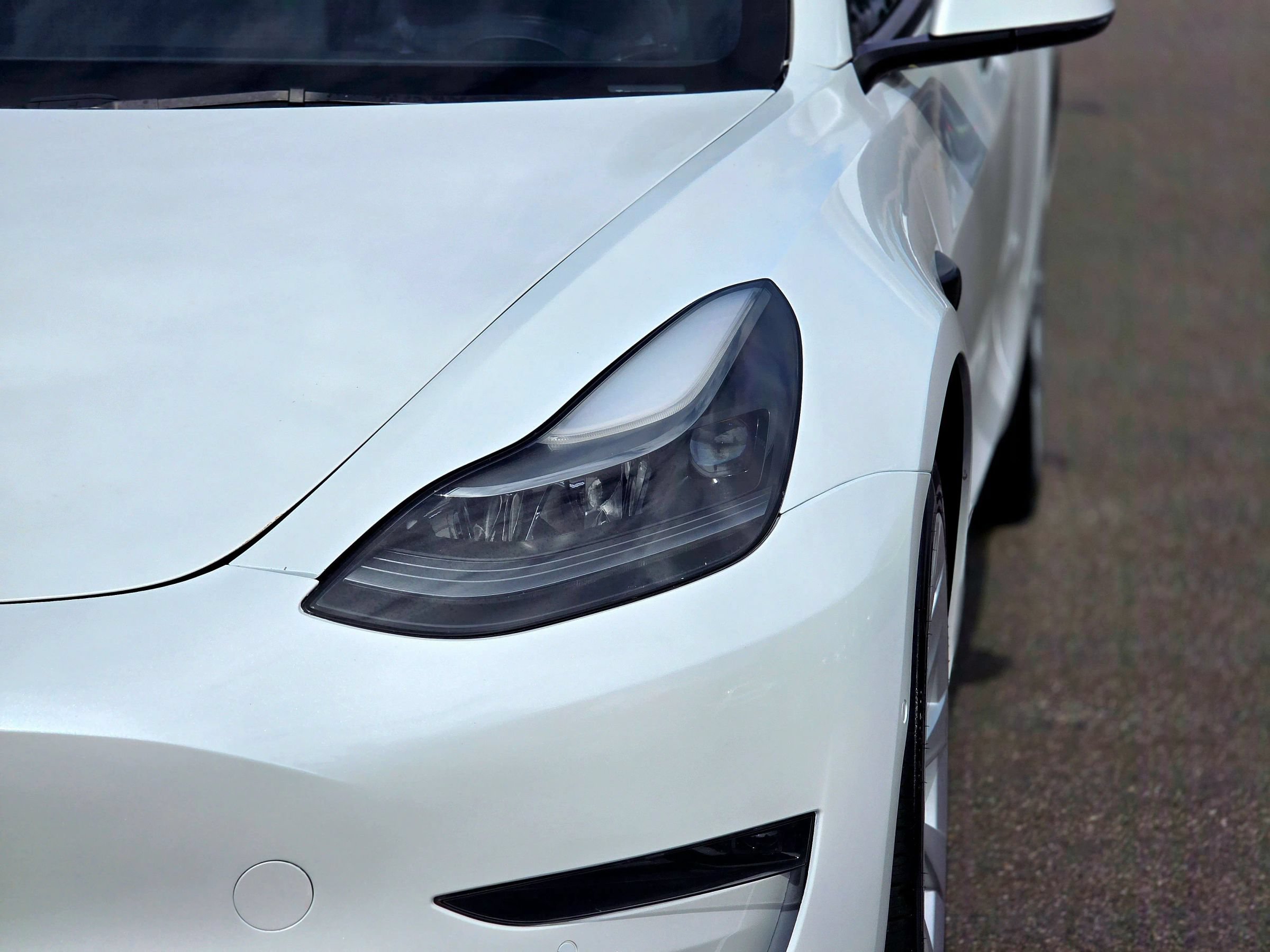 Used 2021 Tesla Model 3 Standard Range Plus RWD image 6