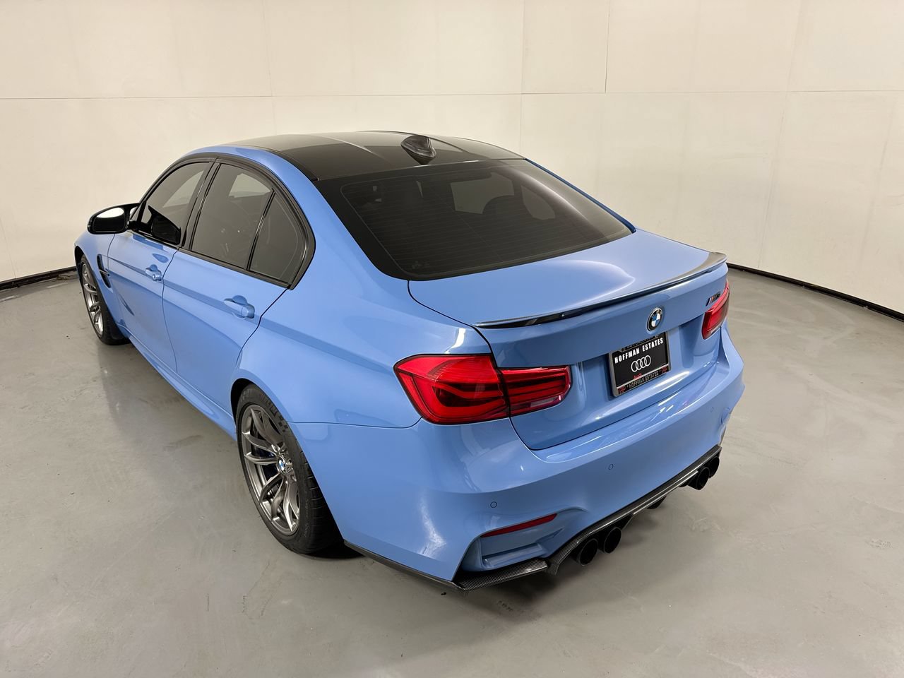 Used 2018 BMW M3 RWD image 30
