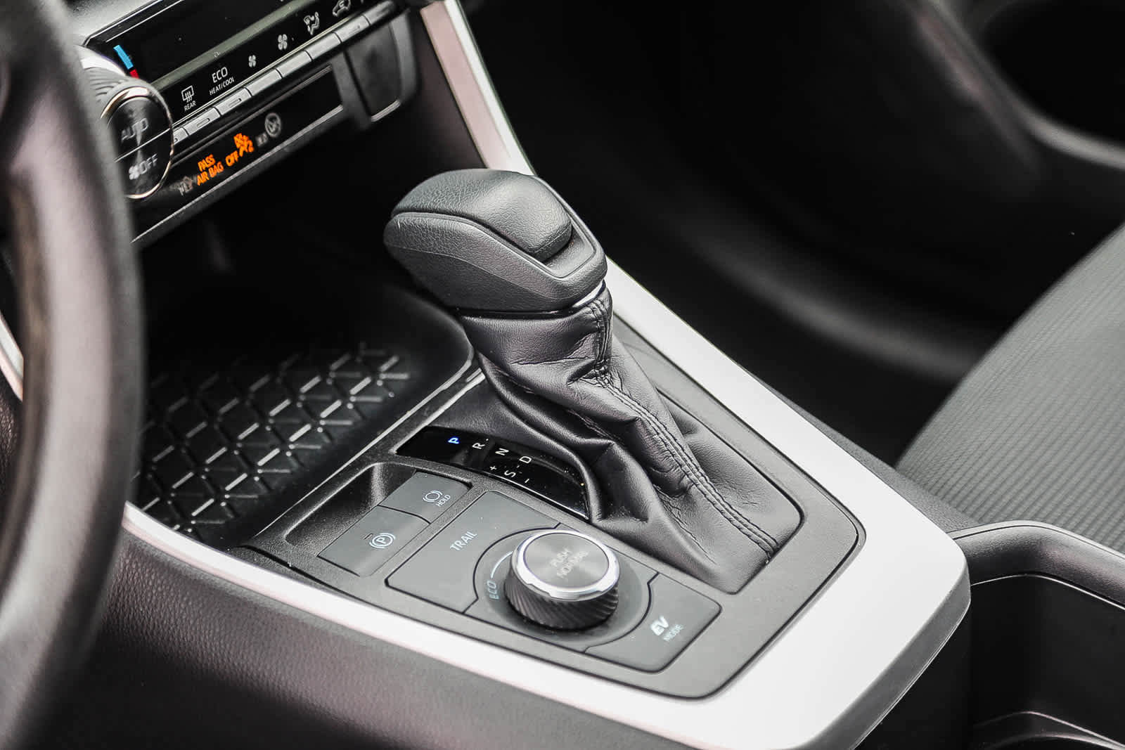 Certified 2025 Toyota RAV4 LE image 21