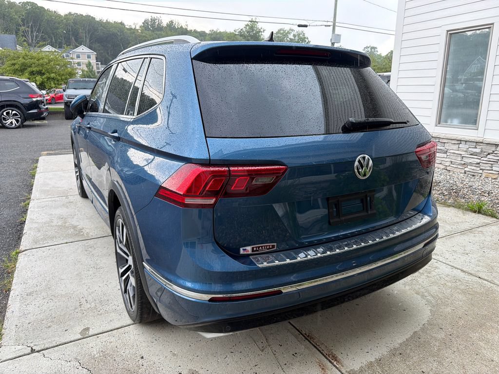 Used 2020 Volkswagen Tiguan SEL Premium R-Line AWD/4WD image 10