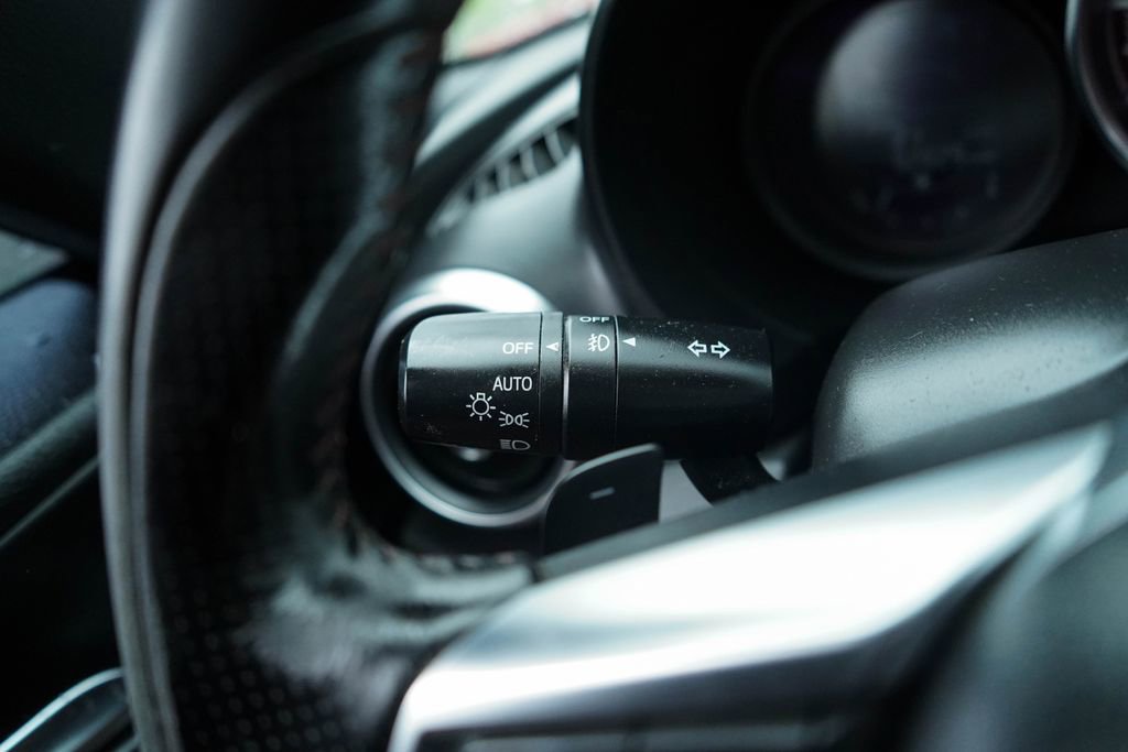 Used 2019 FIAT 124 Spider Abarth w/ Navigation & Sound Group image 29