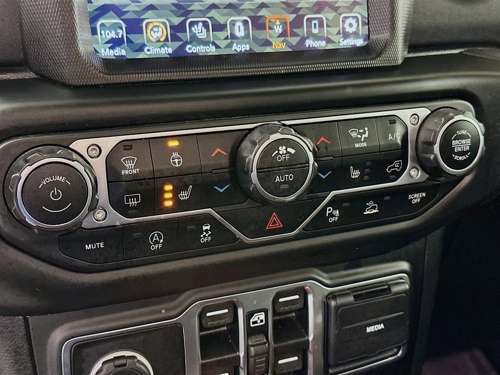 Certified 2021 Jeep Gladiator Overland image 26