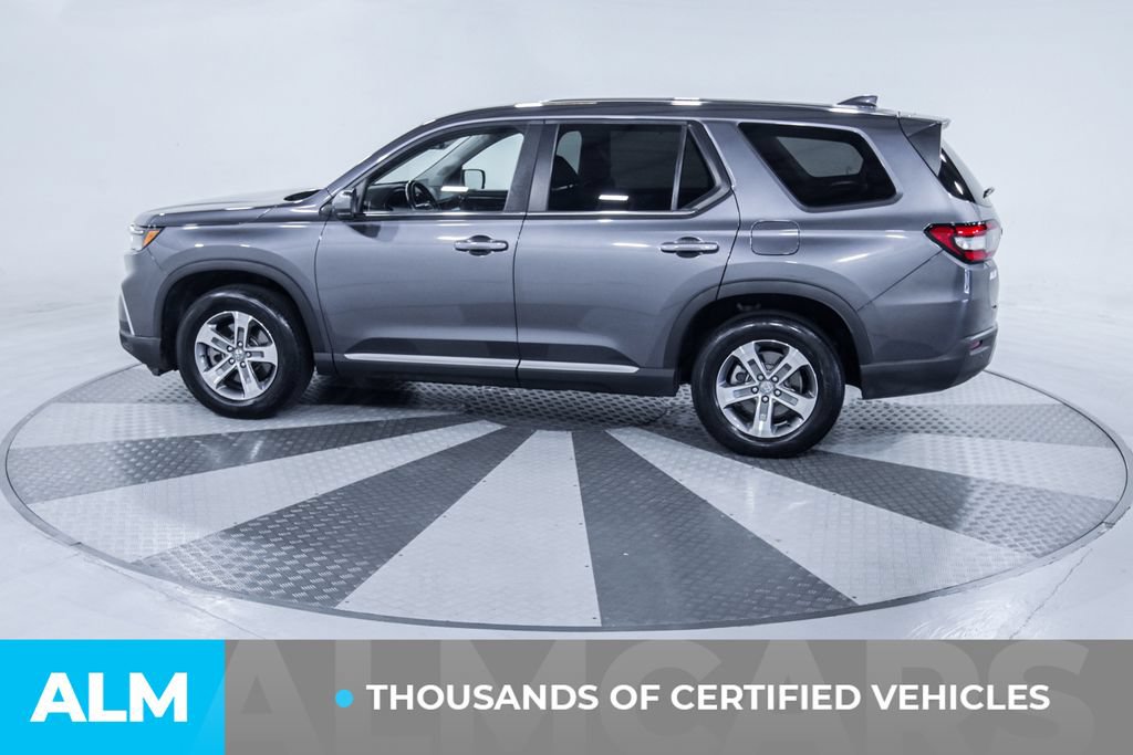 Used 2023 Honda Pilot EX-L image 4