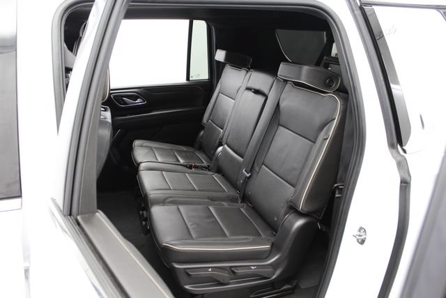 Used 2022 GMC Yukon XL SLT w/ SLT Luxury Package AWD/4WD image 20