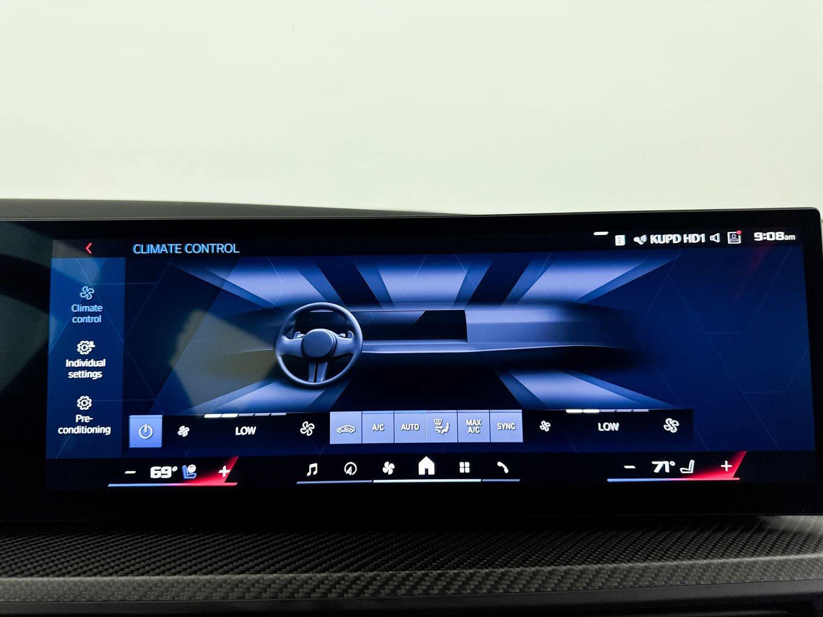 Used 2024 BMW XM AWD/4WD image 40