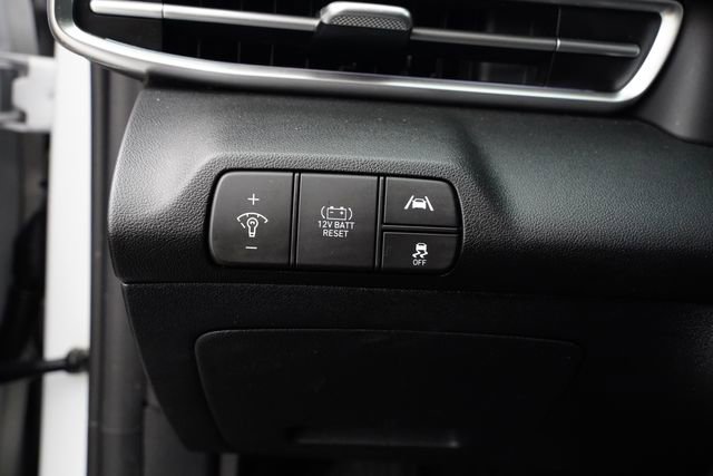 Used 2022 Hyundai Elantra Limited FWD image 31