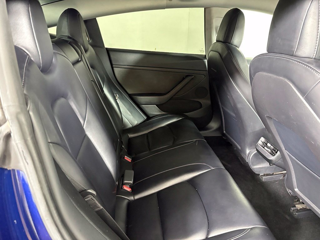 Used 2022 Tesla Model 3 RWD image 17