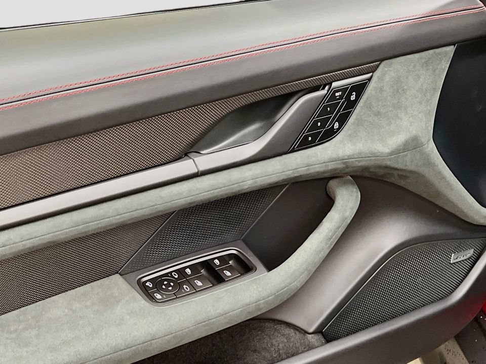 New 2026 Porsche Taycan GTS AWD/4WD image 20