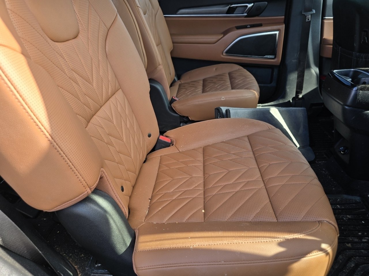 Used 2025 Kia Telluride SX X-Line AWD/4WD image 12
