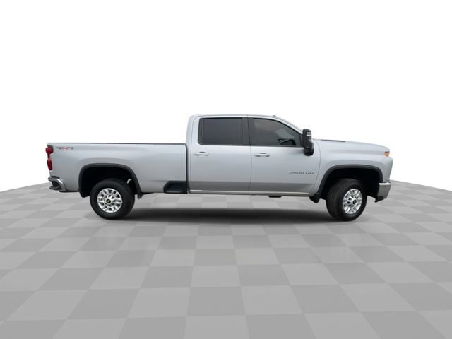 Used 2022 Chevrolet Silverado 2500 LT w/ Convenience Package image 9