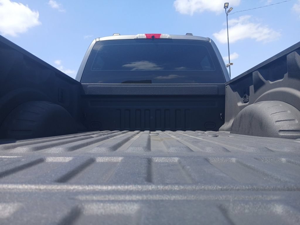 Used 2024 Ford F250 XL w/ STX Appearance Package AWD/4WD image 23