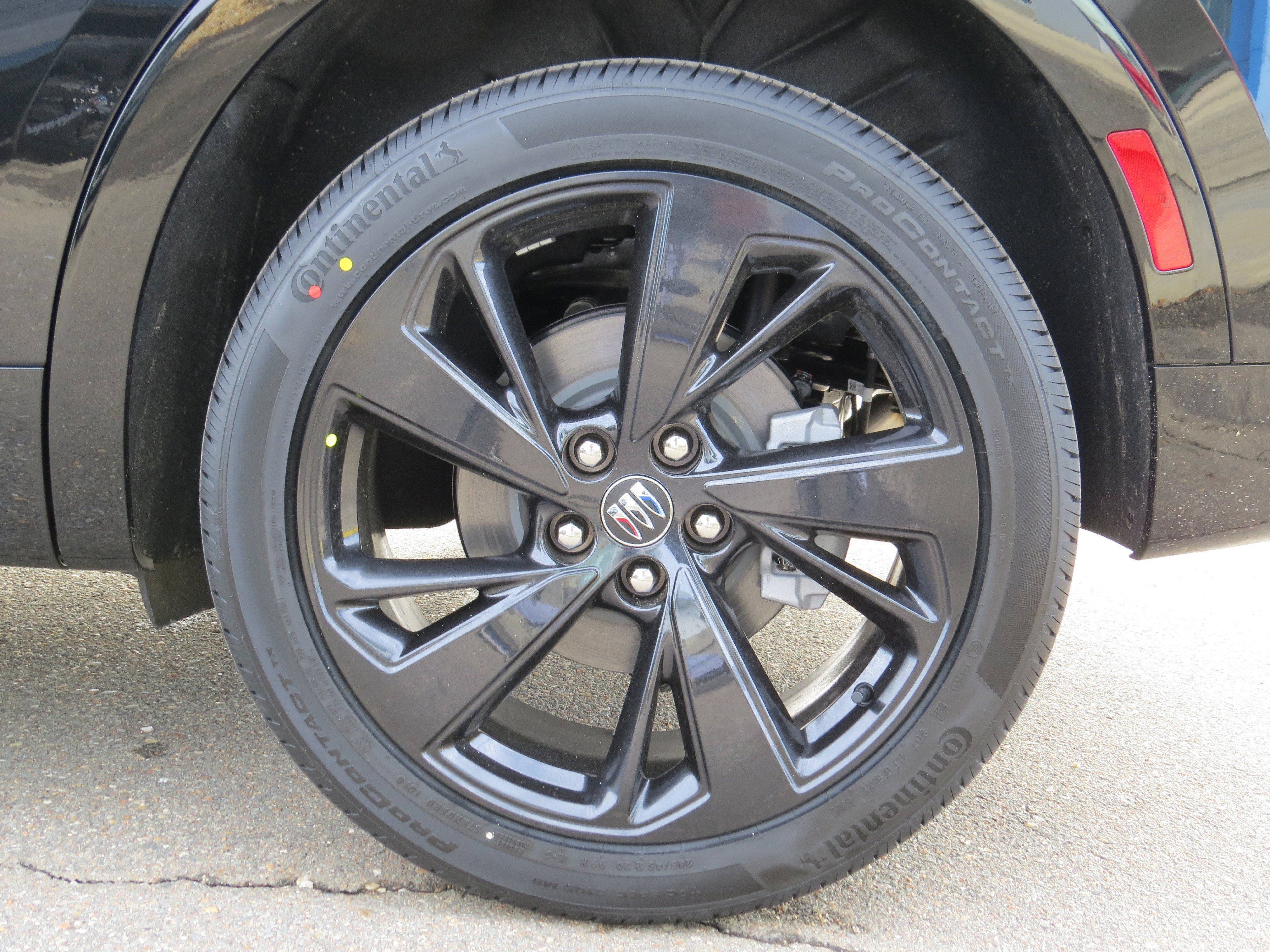 New 2026 Buick Envision Sport Touring image 12