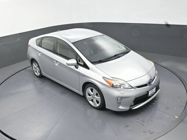 Used 2015 Toyota Prius Five FWD image 11