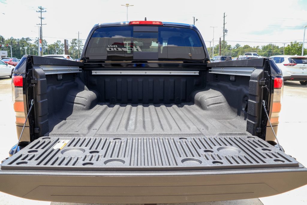 Certified 2026 Nissan Frontier SV w/ SV Convenience Package RWD image 27