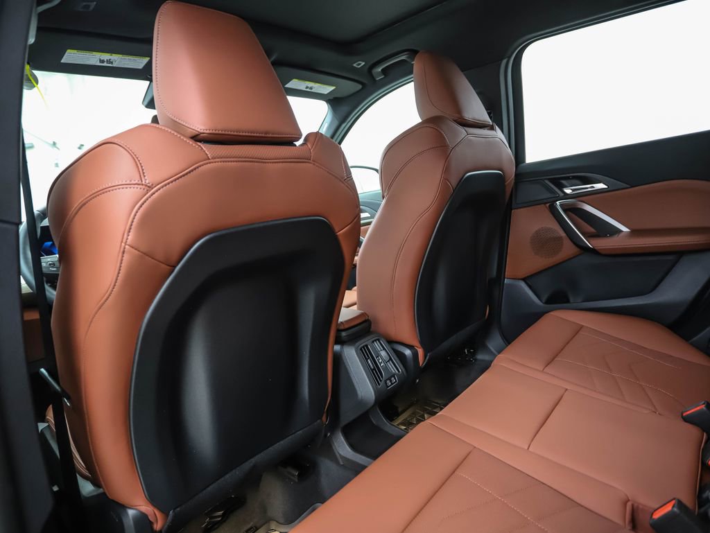 New 2026 BMW X1 xDrive28i w/ Technology Package image 21