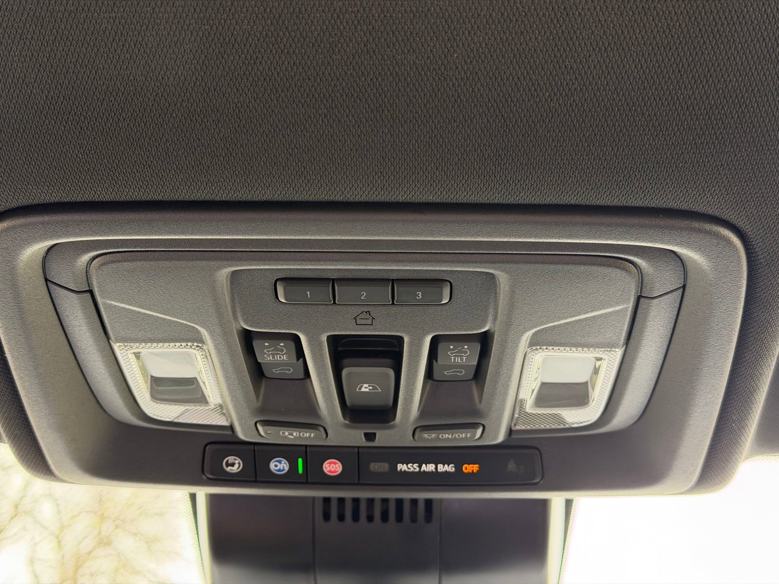 Used 2024 GMC Sierra 2500 AT4 w/ AT4 Premium Plus Package image 21