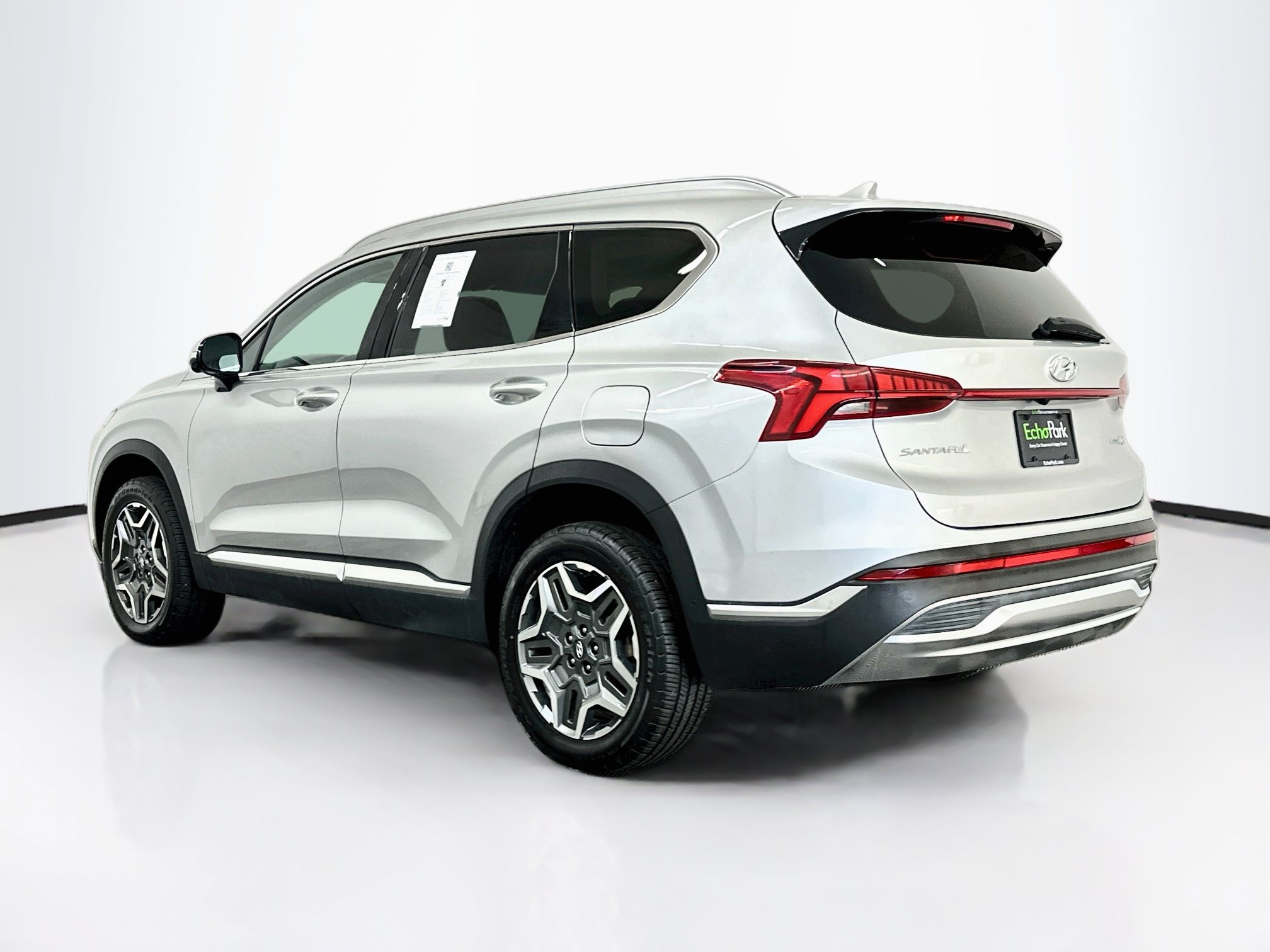 Used 2023 Hyundai Santa Fe Limited AWD/4WD image 5