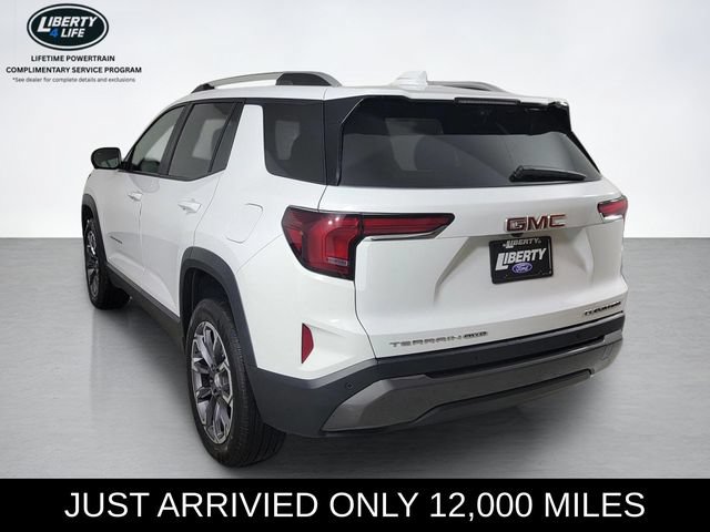 Used 2026 GMC Terrain Elevation w/ Elevation Premium Package AWD/4WD image 5